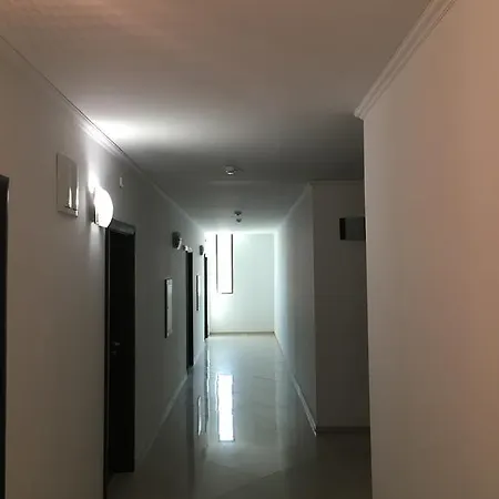 Sunrise Apartment *